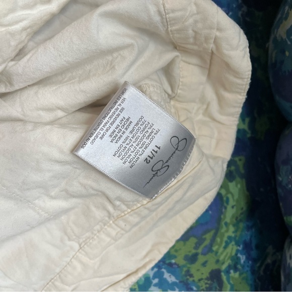 Jessica Simpson white lace shorts - Picture 10 of 12